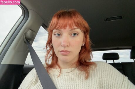 atrophicbtrfly high quality actress image