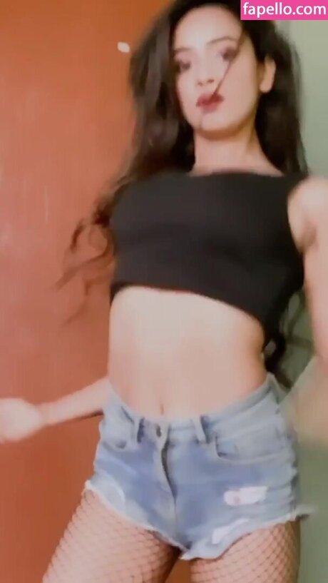 Ojasvi Sharma star pornographic img