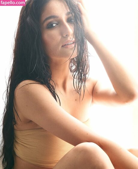 Ojasvi Sharma top model gallery