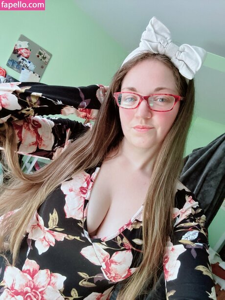 annamt1992 star high quality photos