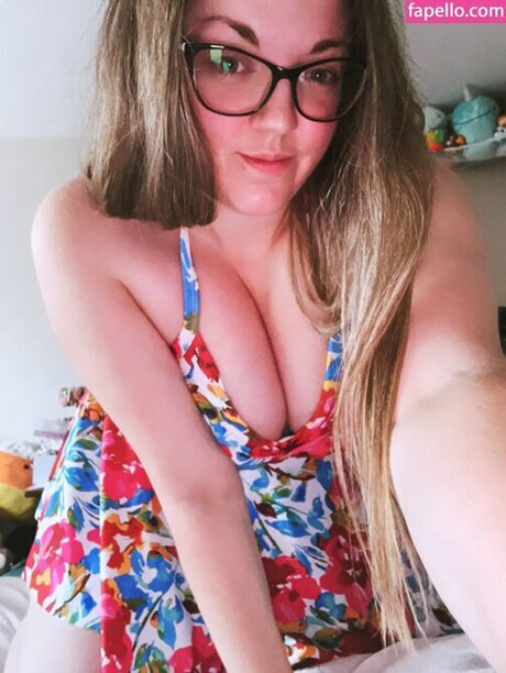 annamt1992 exclusive star galleries