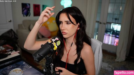 brieanneroksa model pornographic photo