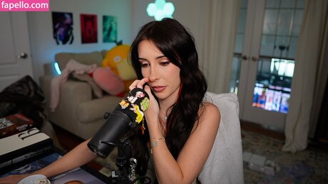 brieanneroksa star pornographic pic