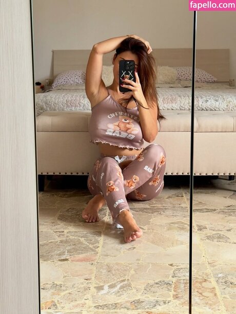 madamex93 nude pornstar pictures