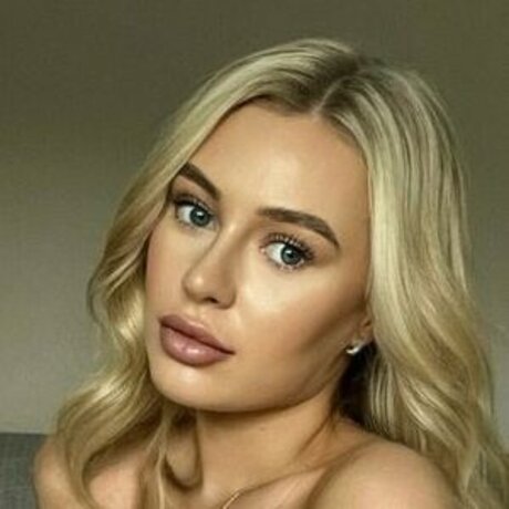 gigi onlyf model sex archive