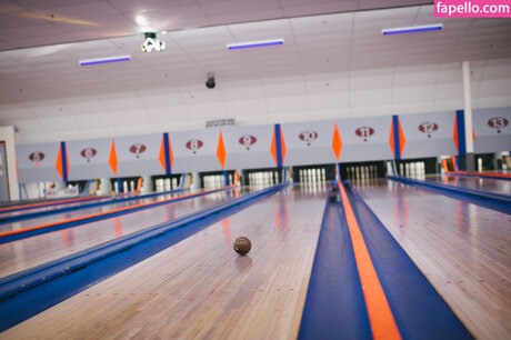 Heather Bowling star images