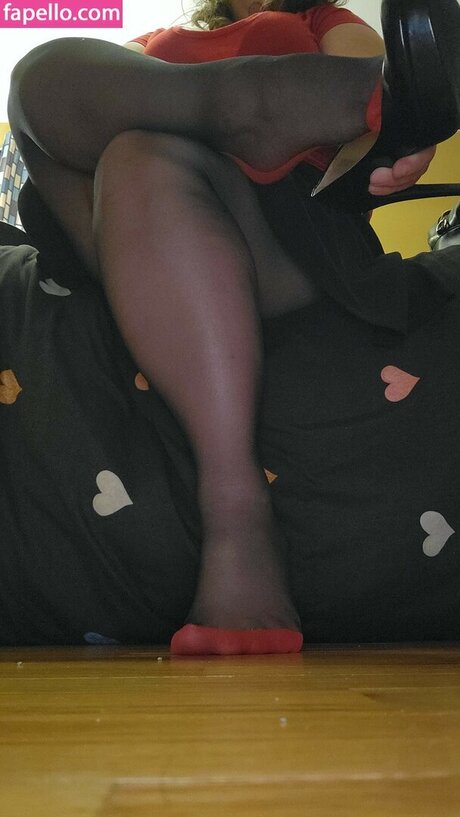 Nylonsandsocks exclusive pornstar picture