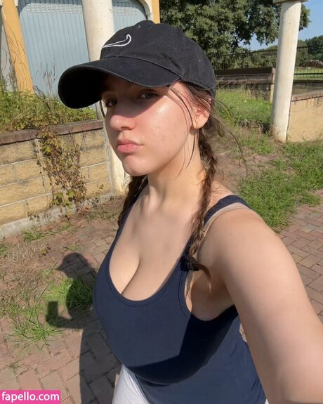 chiri francesca model nude photo