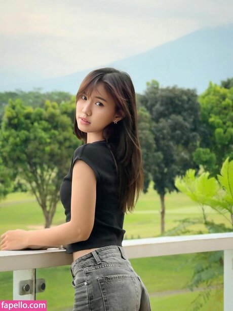 Leonazhen xxx model photos