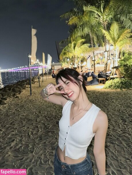 Leonazhen pornstar exclusive img