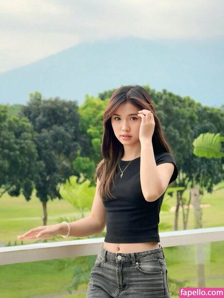 Leonazhen pornstar beautiful galleries