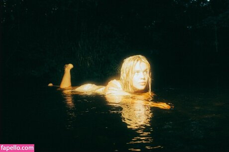 Eve Kovac perfect model pic