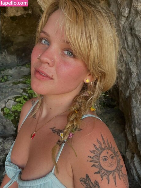 Eve Kovac nude star picture