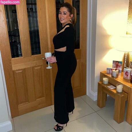 Sophie Williams perfect model gallery