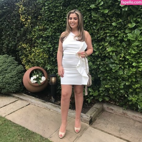 Sophie Williams pornographic actress photo