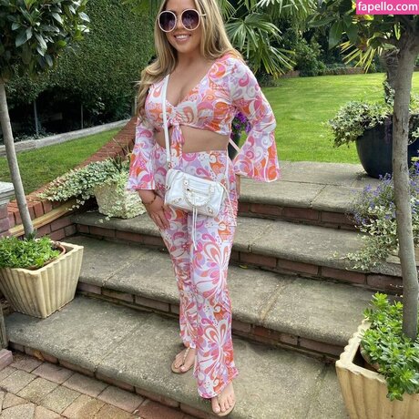 Sophie Williams perfect model archive