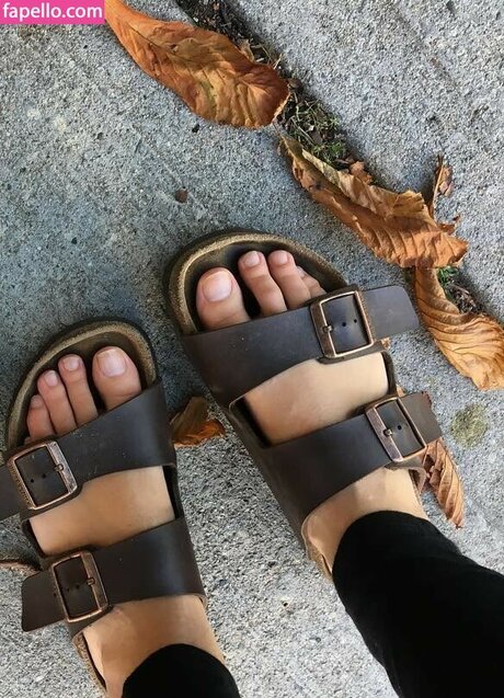 Caitlin Claessens model pornographic pictures