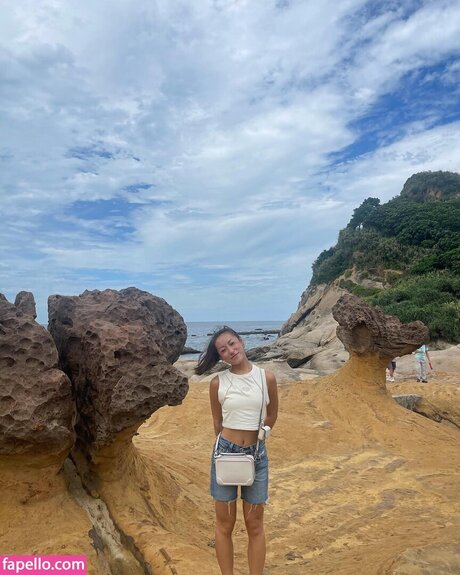 Chloe Aquino beautiful actress photo