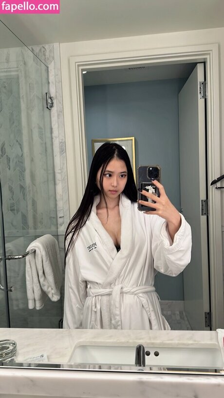 Priscila Ju sex model image