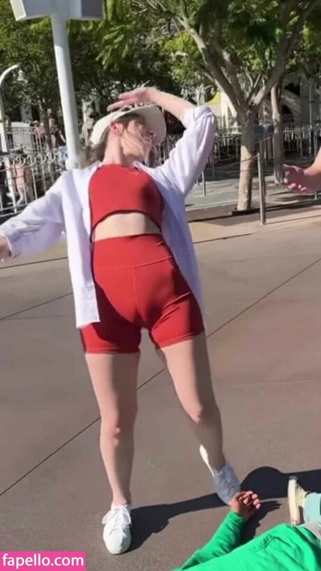 Alaurabidingcitizen adult star image