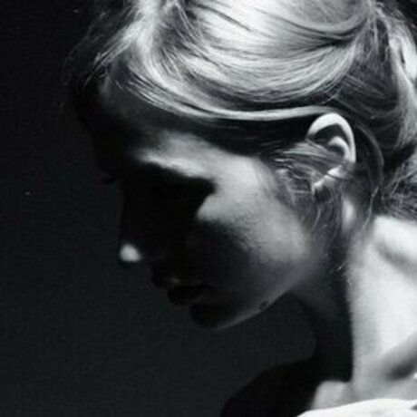 iolankaaa model nudes gallery