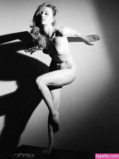 iolankaaa actress galleries