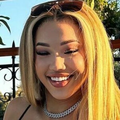 Ryygabriella model top photos