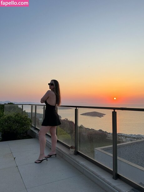 Gamze Ayd n pornstar perfect image