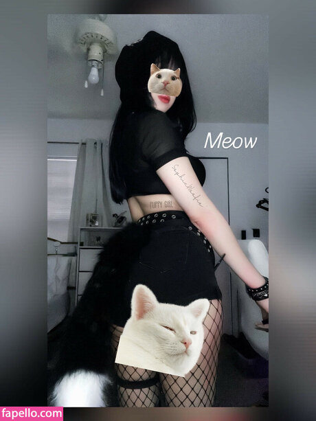 Melily Saiko model sex pictures