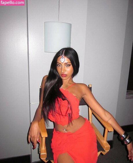 Lara Raj pornstar xxx archive