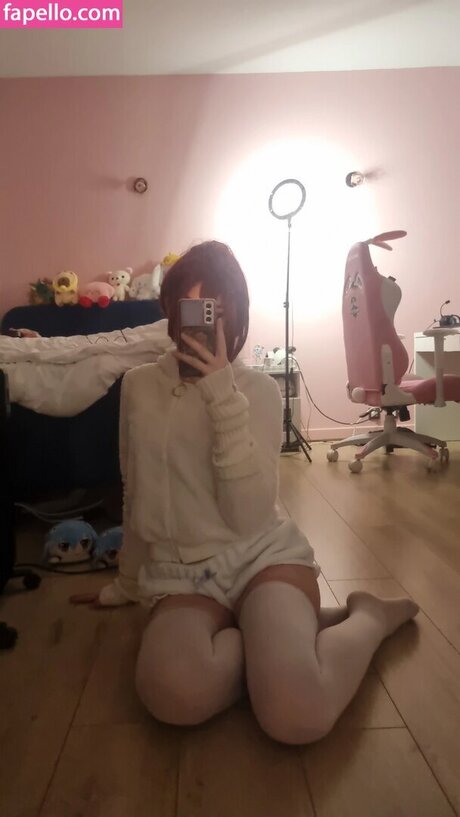 leikyu exclusive model gallery