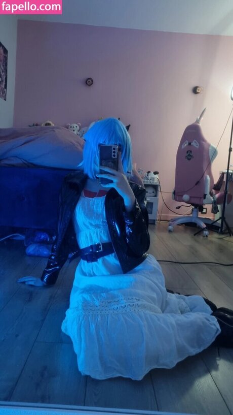 leikyu model naked images