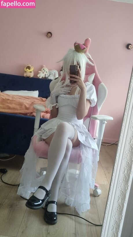 leikyu model pretty picture