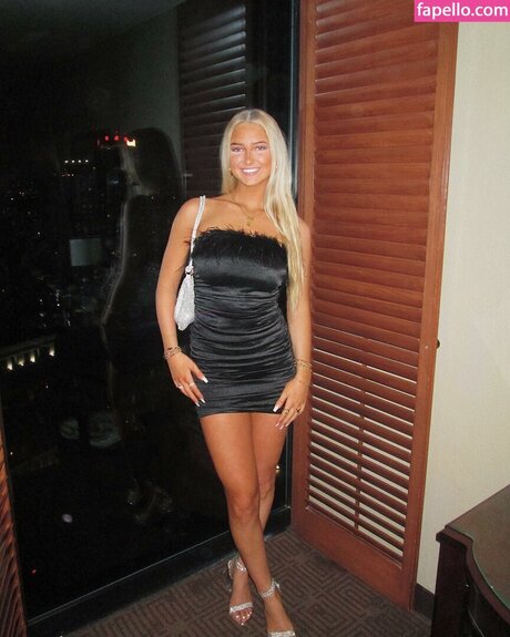 Sydney Thomas Profile pic