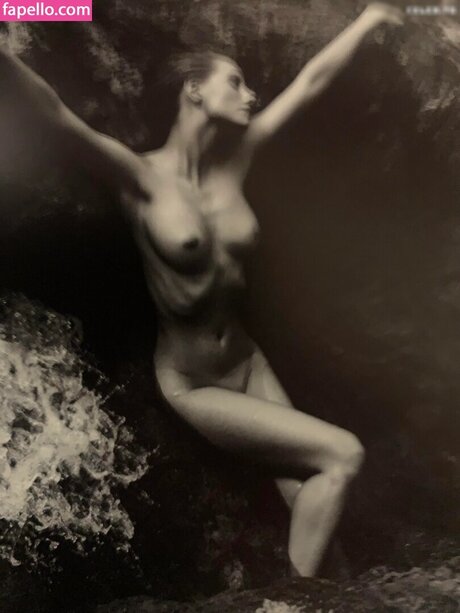 Jisse Gierveld star sexy image