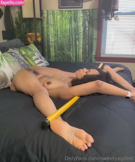 flexinikkii model hot img