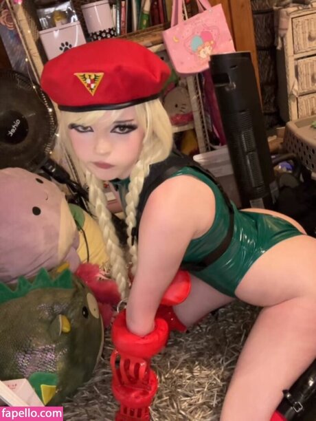 Zoxmbiex sex star pictures