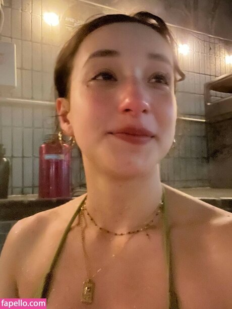 quezofrezco model hot img