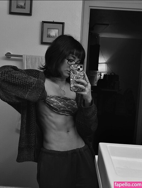 quezofrezco hd model pic