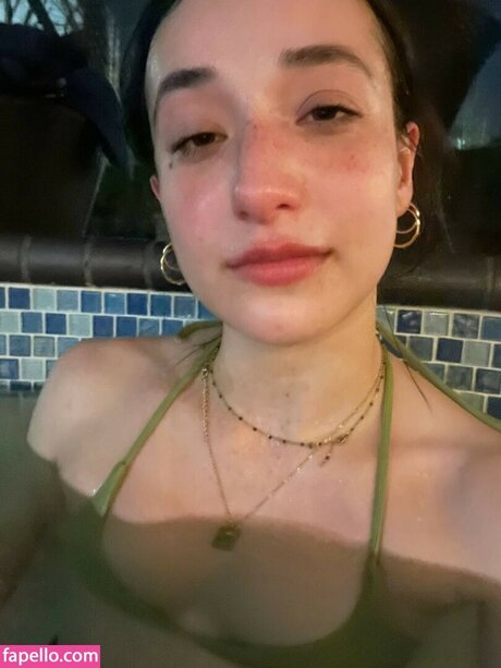 quezofrezco model exclusive galleries