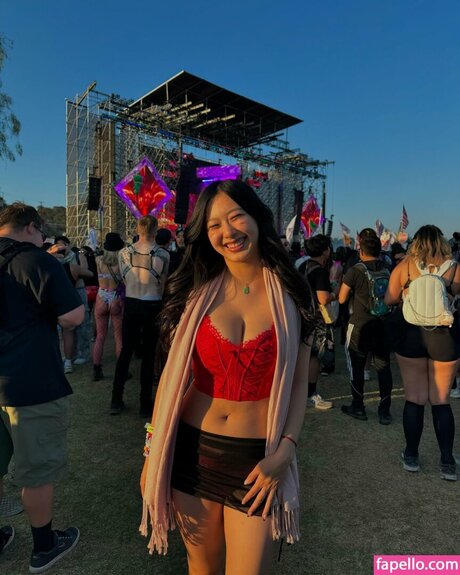 shoujolivia nice pornstar image