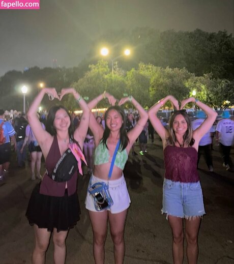 shoujolivia model sex image