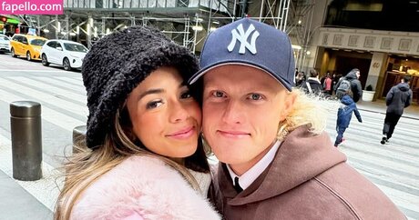 Jen Affleck sex model pictures