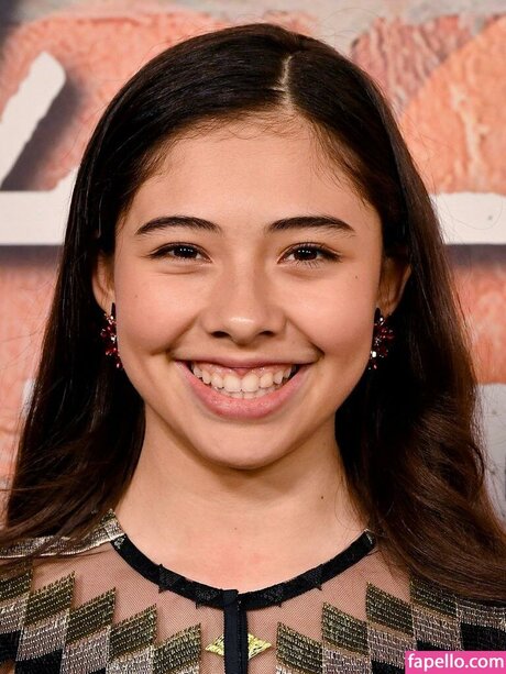 xochitlgomez top star gallery