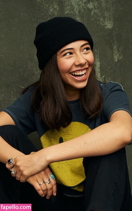 xochitlgomez pornstar sexy pictures