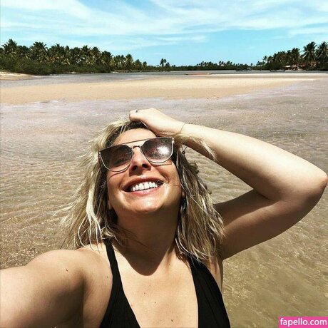 Daniela Lima high quality star archive