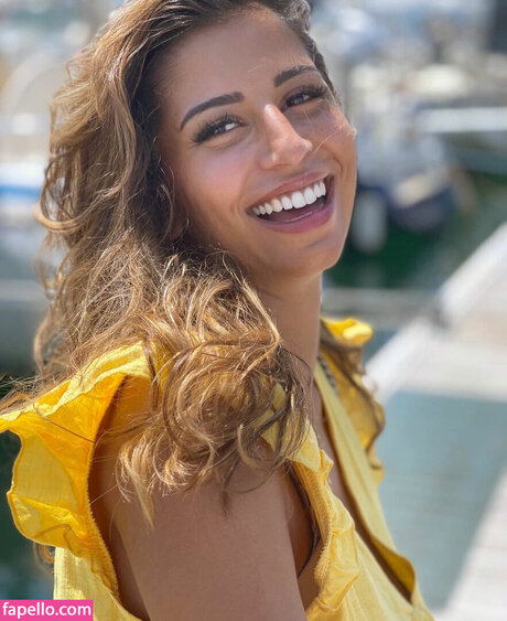 evabenetatou porn model img