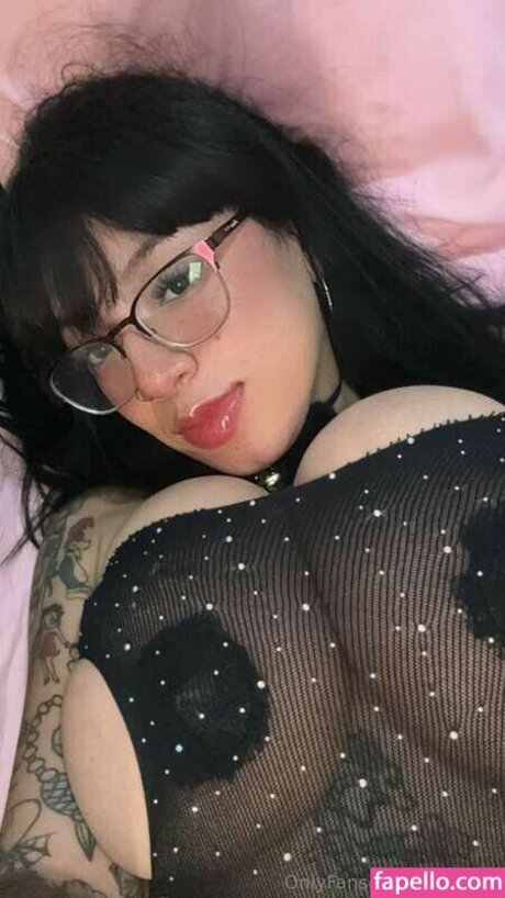 Vickyonts model exclusive gallery