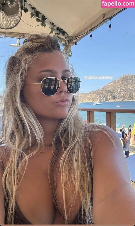 Avery Bracher pornstar adult pics