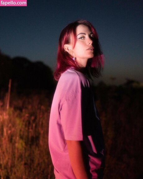 maghla_ star adult img